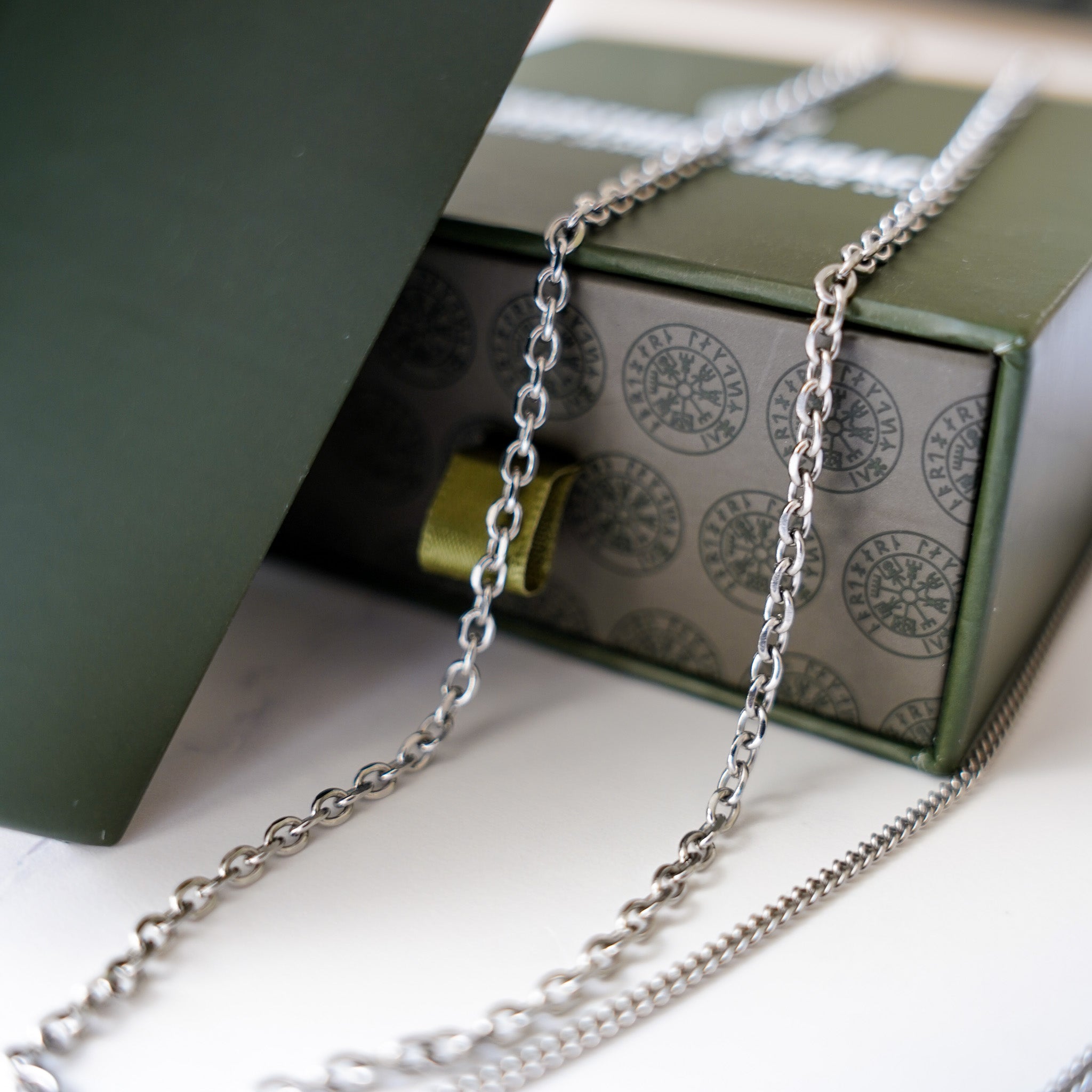 The Obsidian Set - Sølvtonet