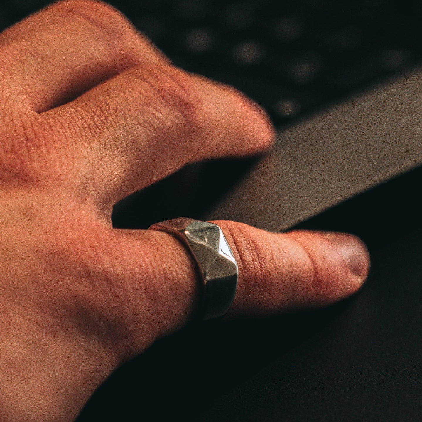 Kant Signature ring - Silver-toned ring