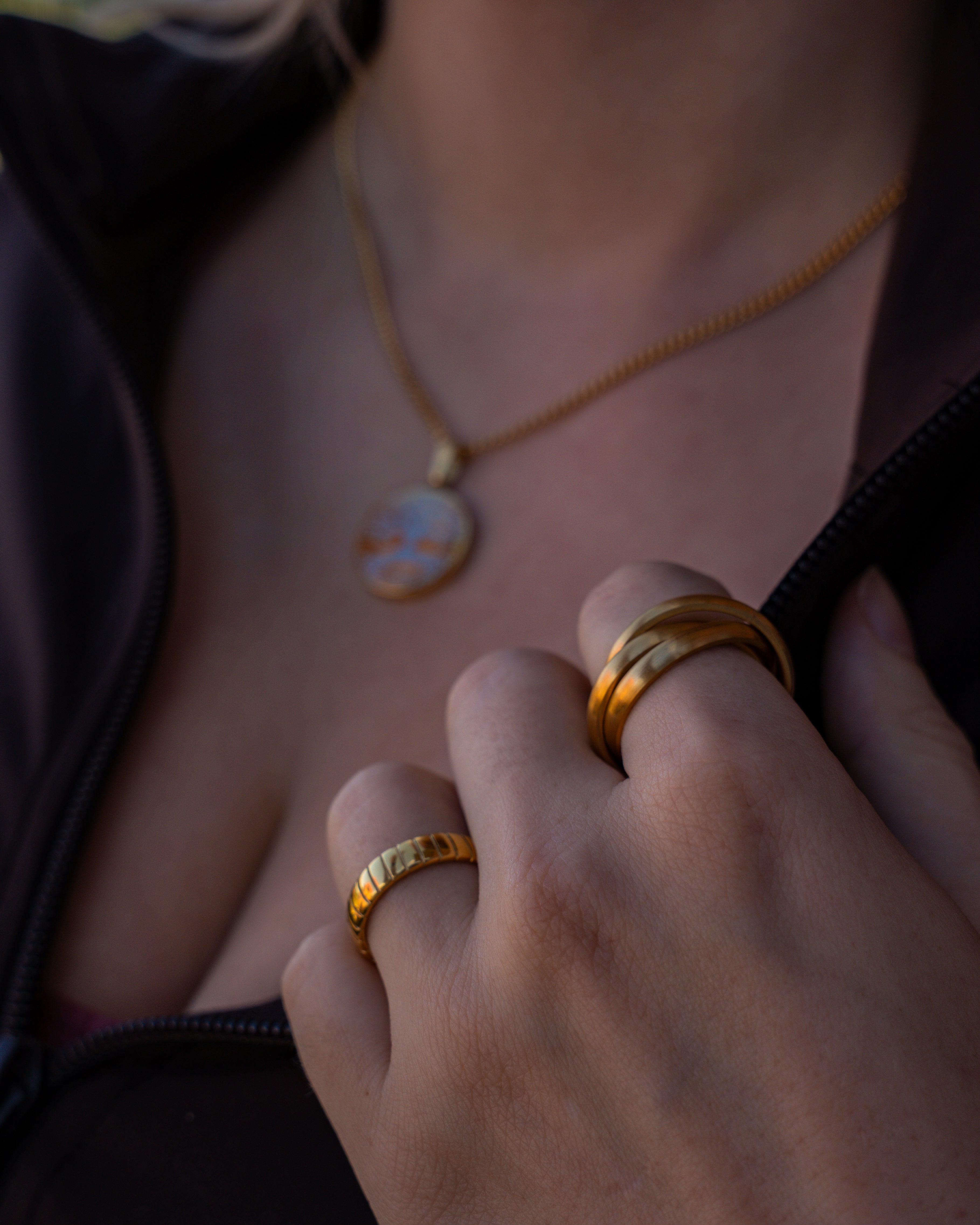 Helix band ring - Gold-toned