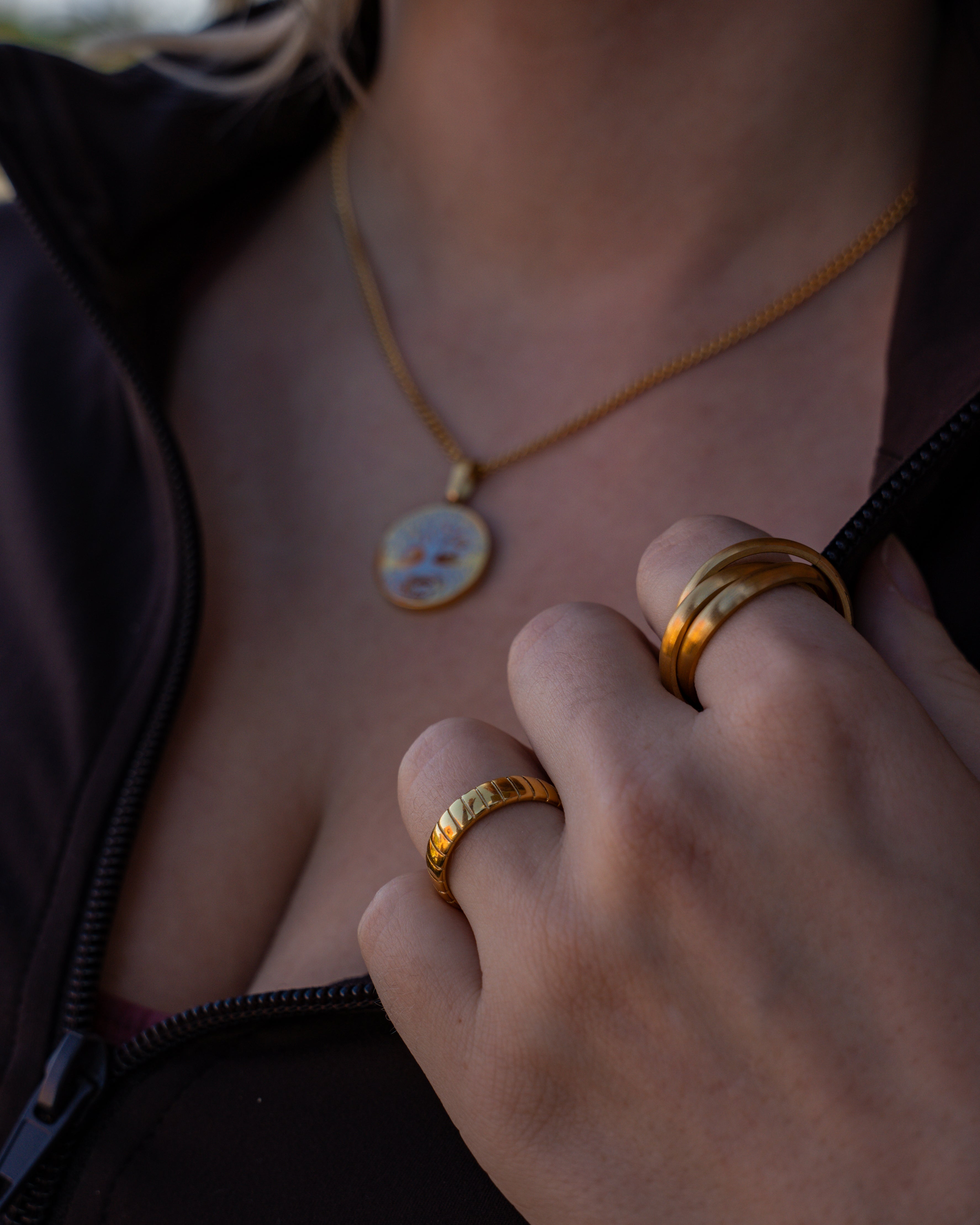 Siempre Cut band - Gold-toned ring