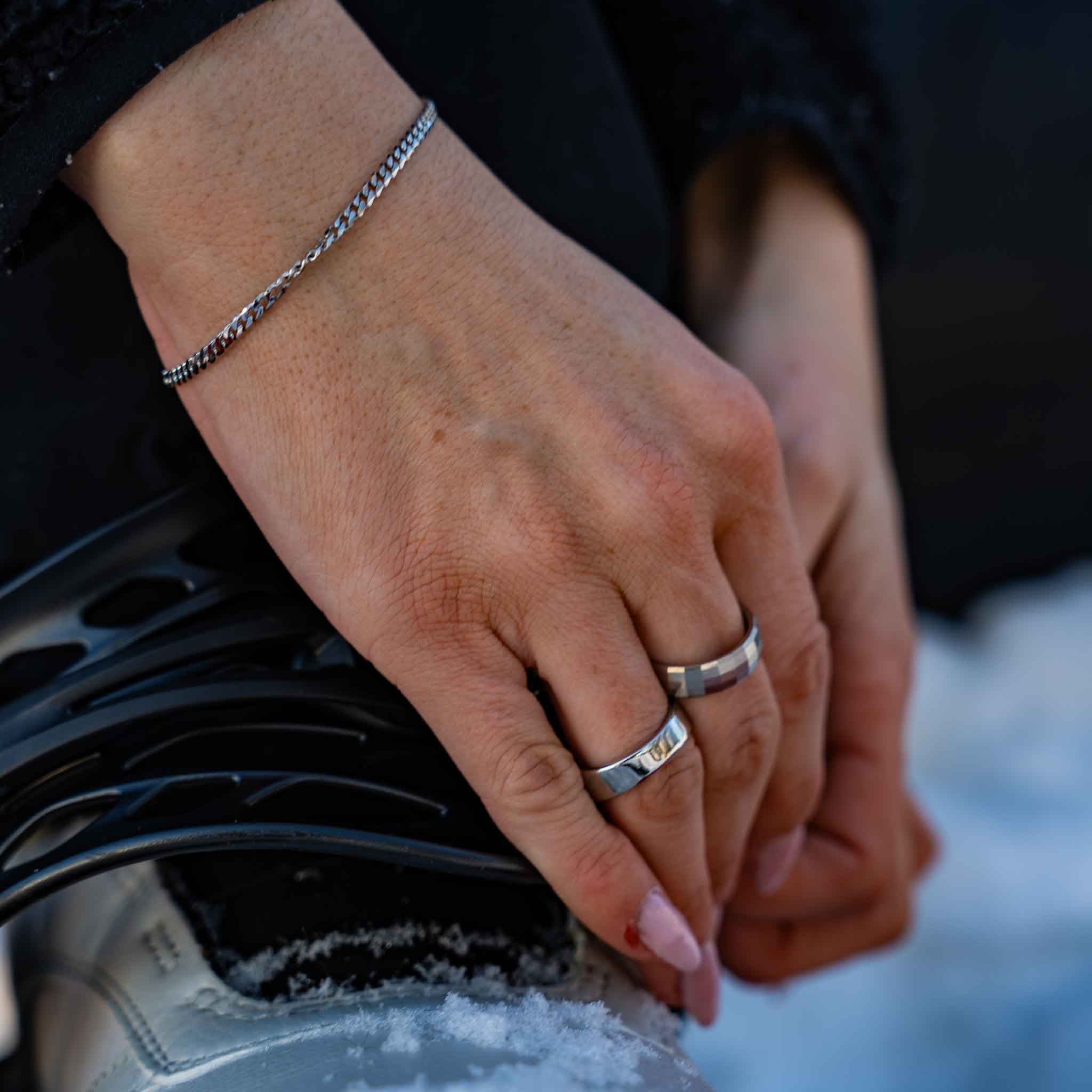 Minimal Sequence armband - Silverton