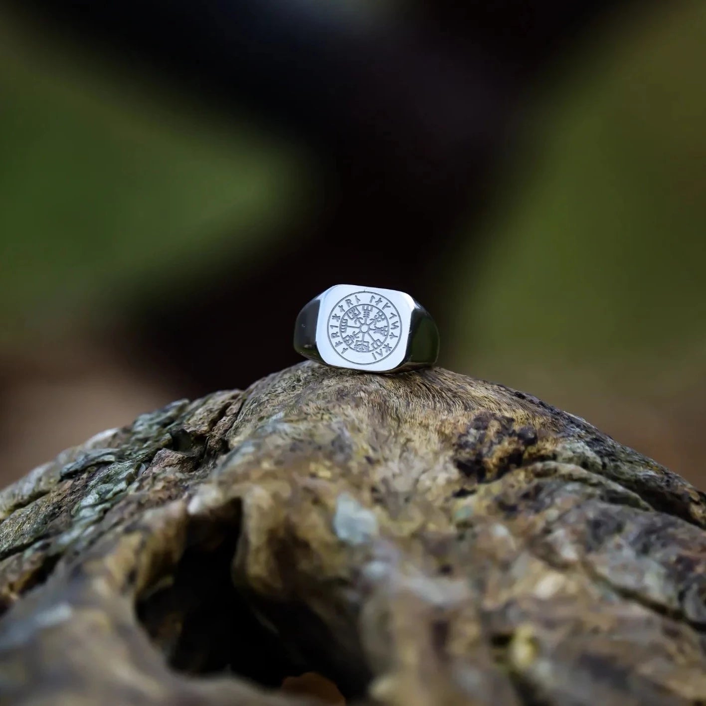 Vegvisir Signature - Silvertonad ring