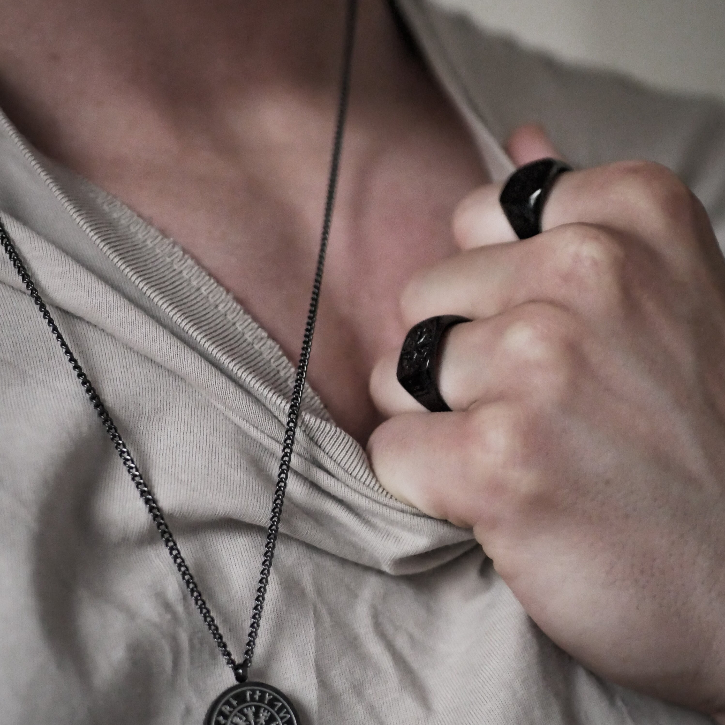 Compass Signature - Svart ring