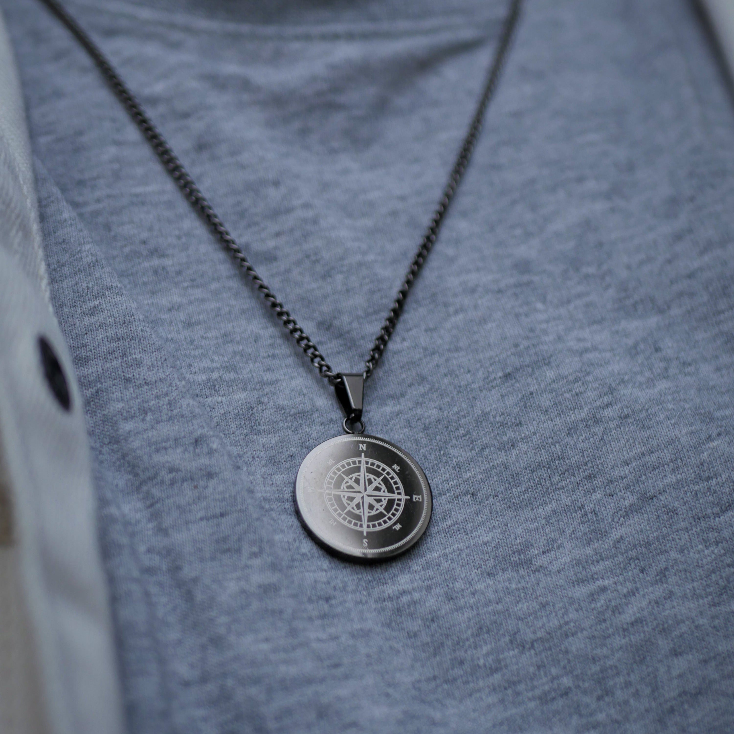 Kompass halsband - svart