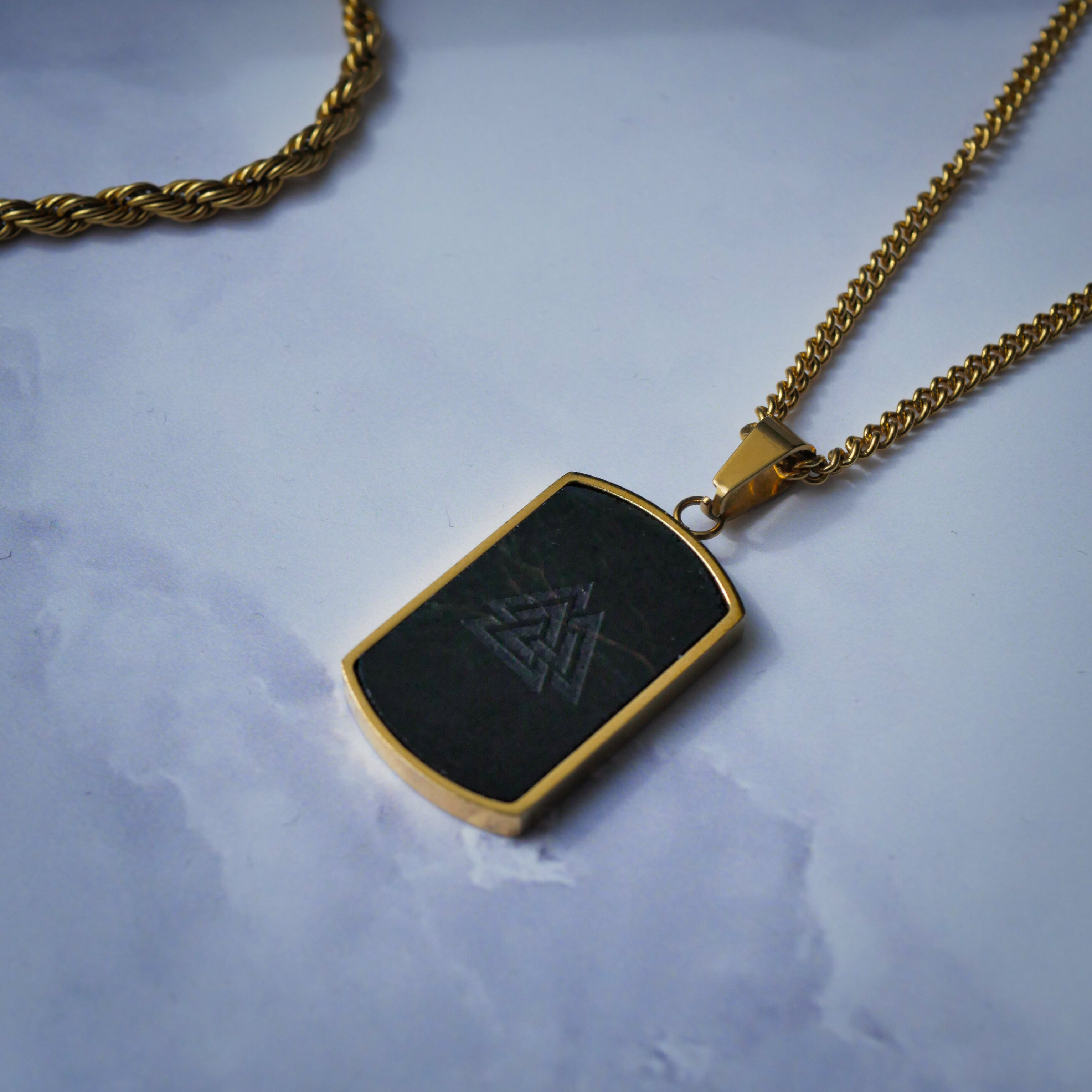 The Fallen Set - Guldtonet