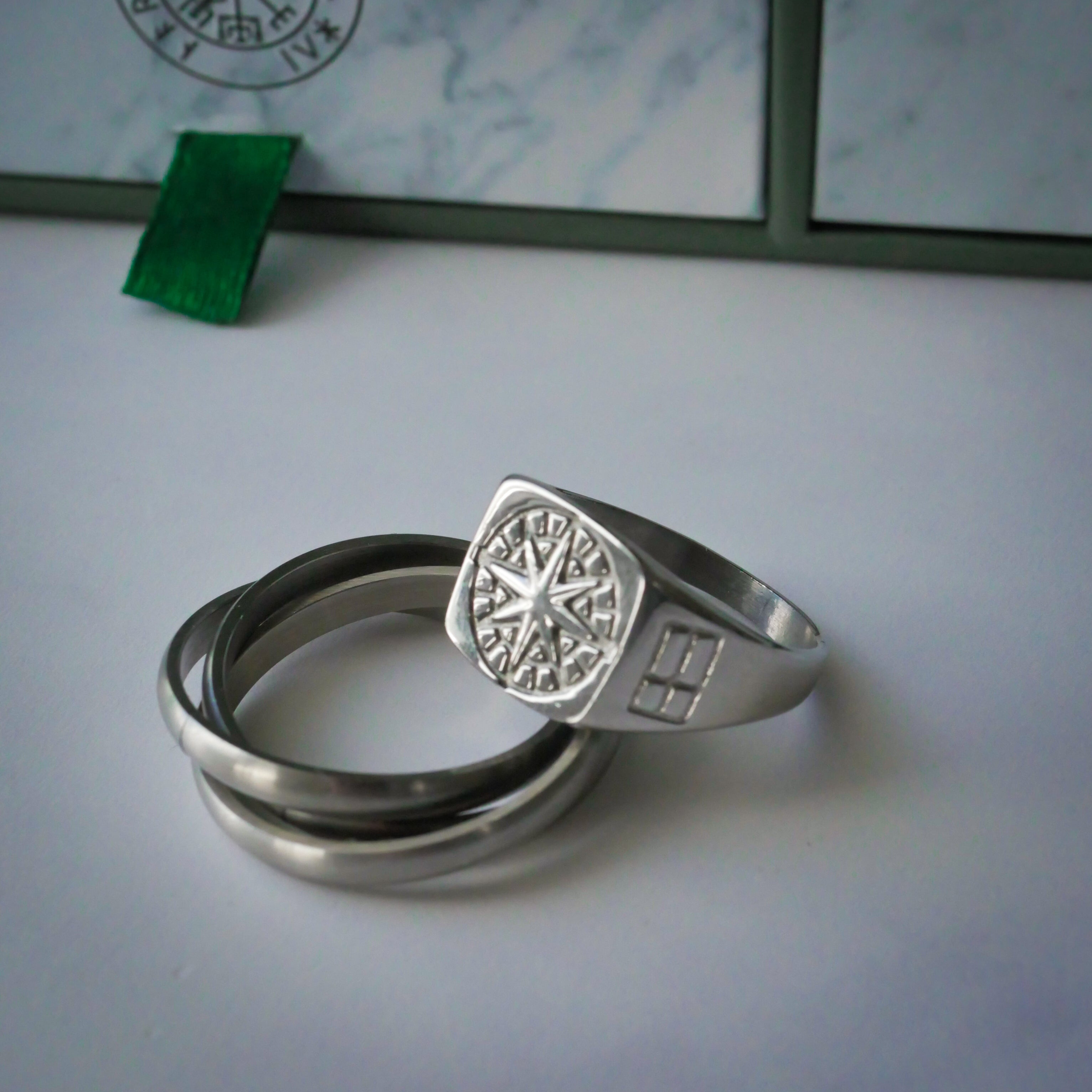 The Axis Set - Silver-toned