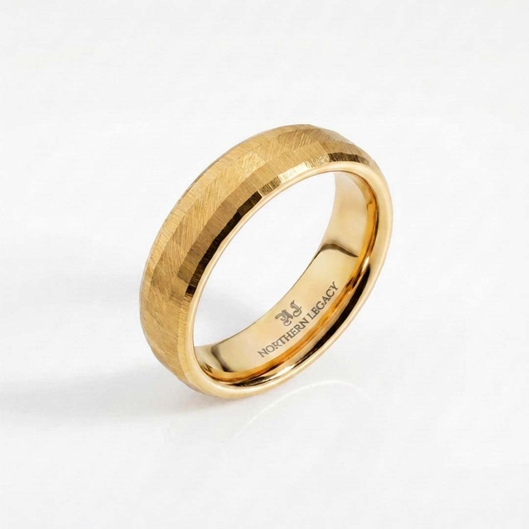 SIEMPRE CUSHION BAND RING (GULD)