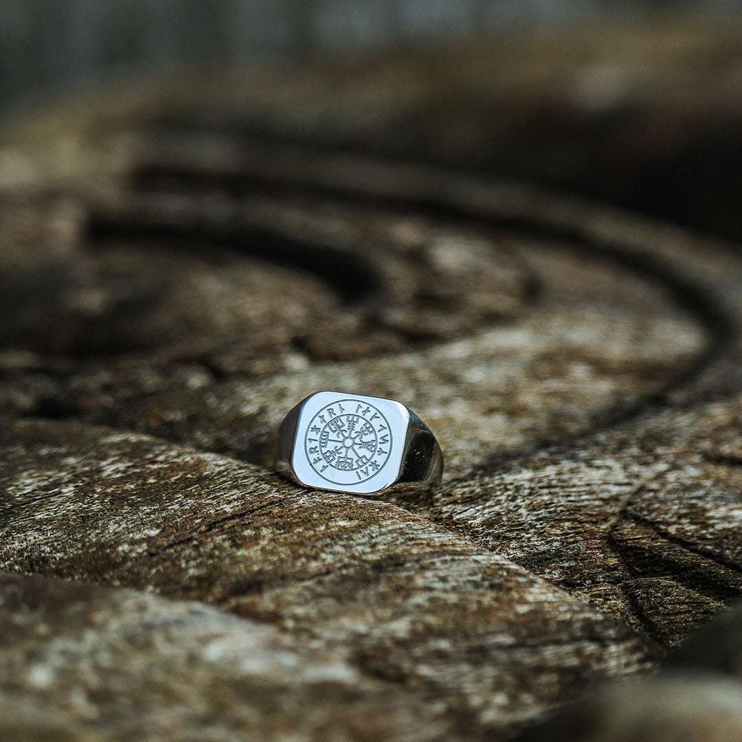 Vegvisir Signature - Silvertonad ring