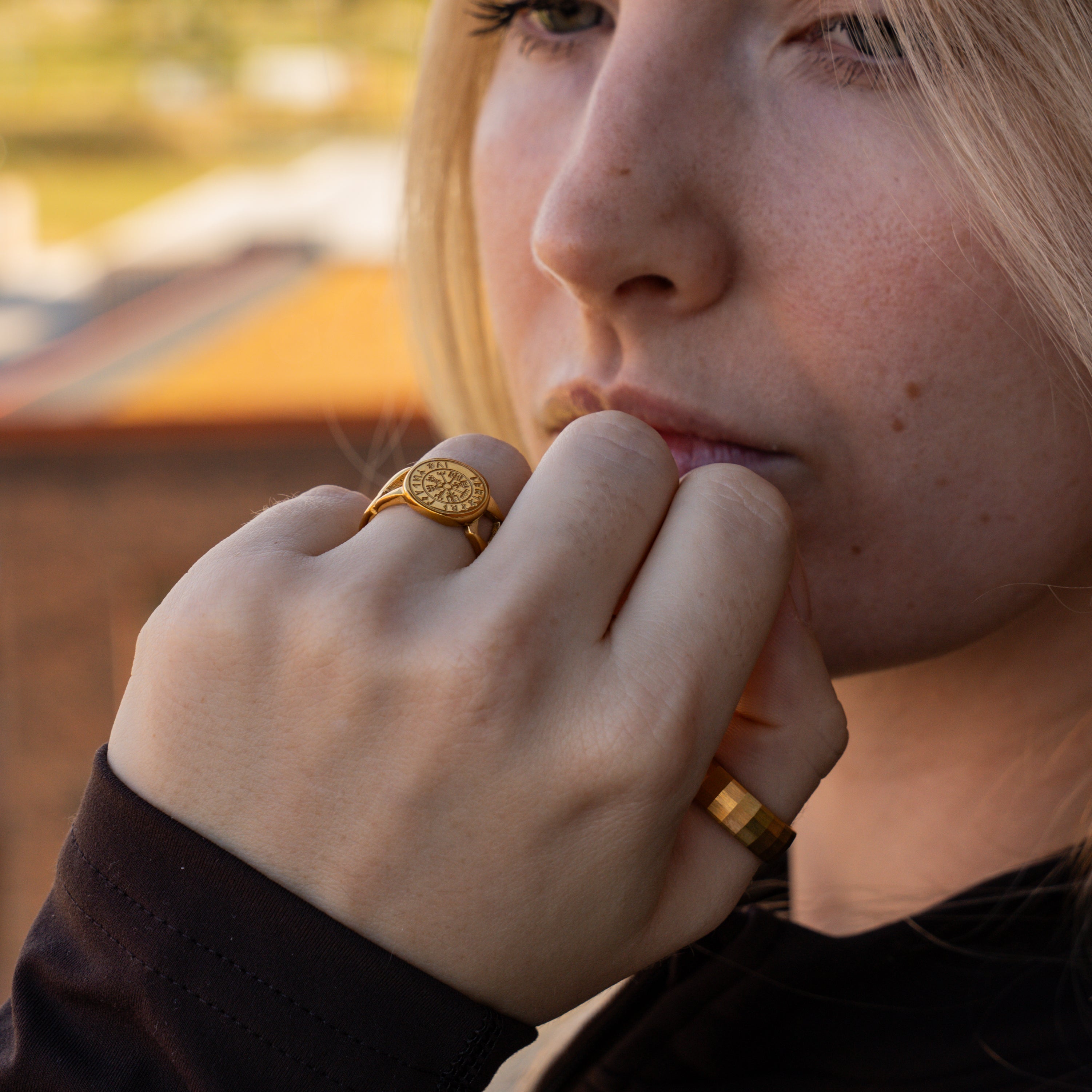 Siempre Cushion band, Guldtbelagt ring