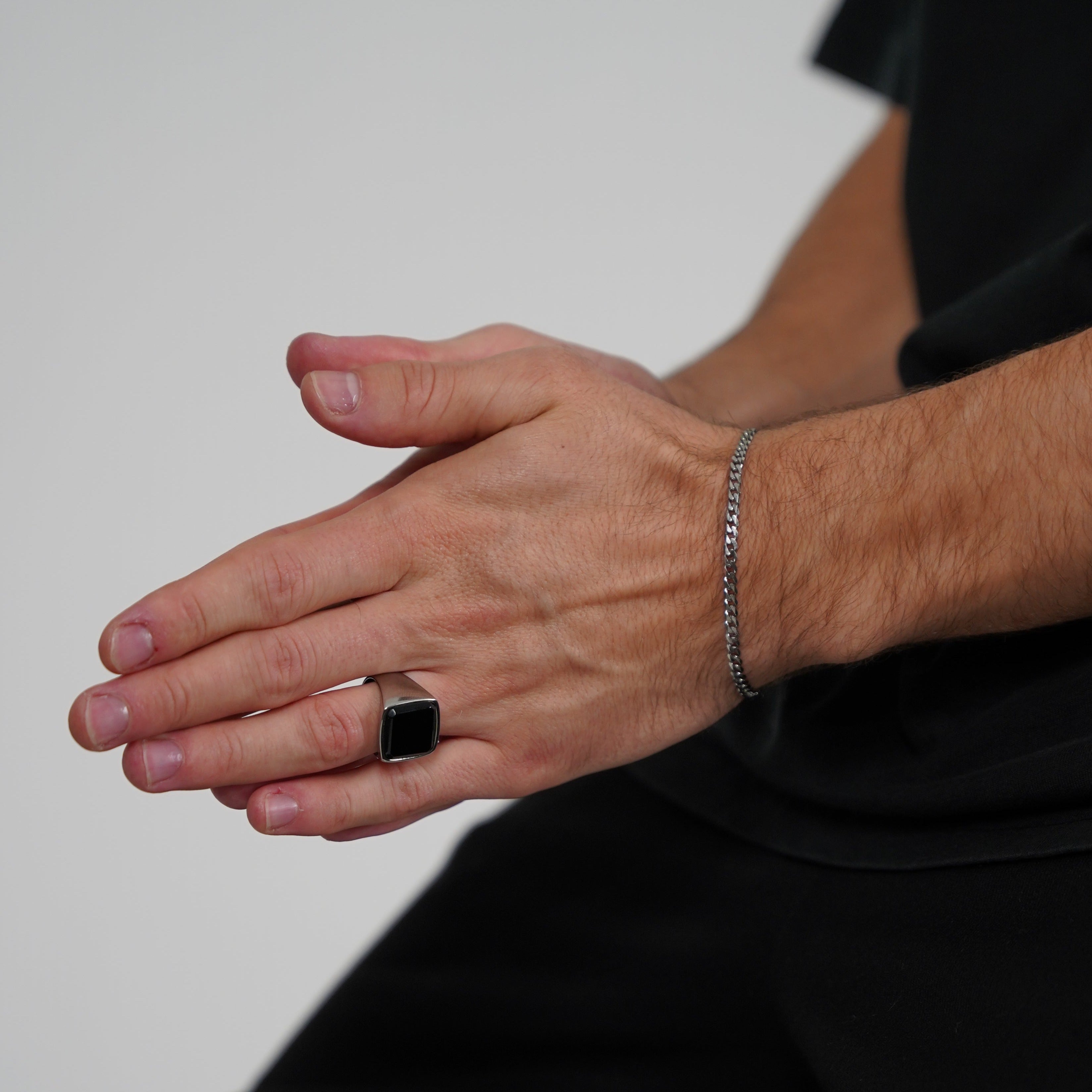 Minimal Sequence armband - Silverton