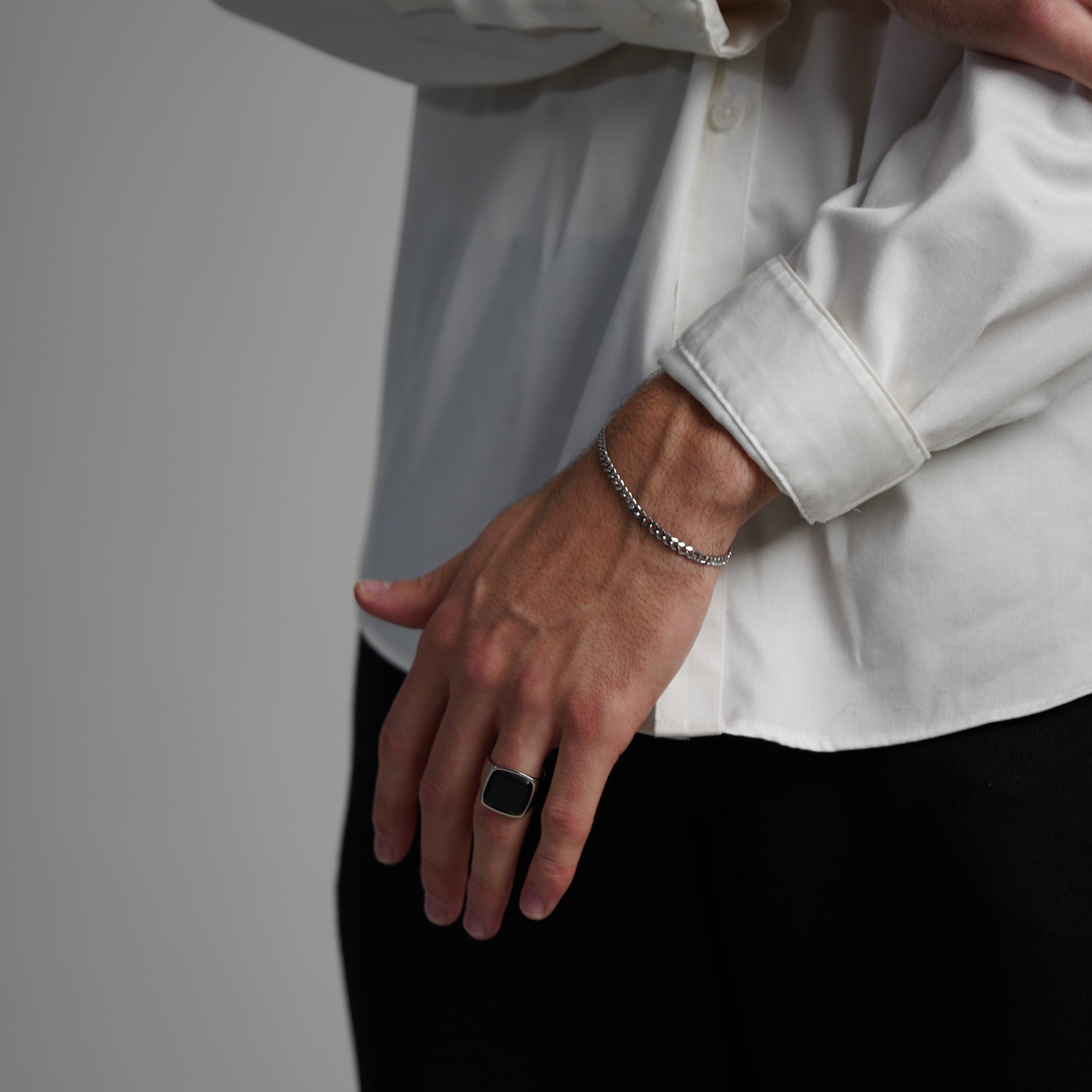 Minimal Sequence armband - Silverton