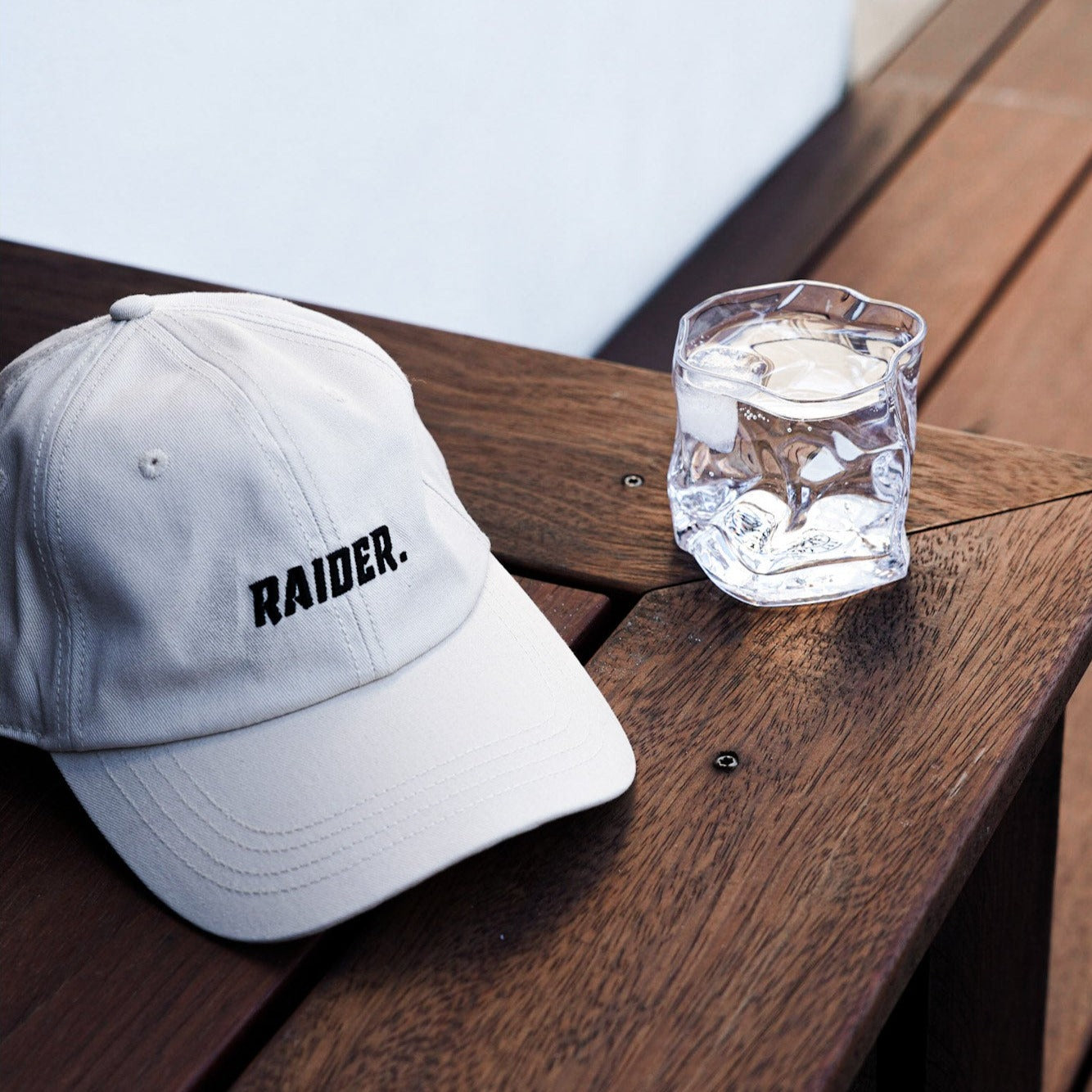 Raider Dad cap - Sandfärgad/svart