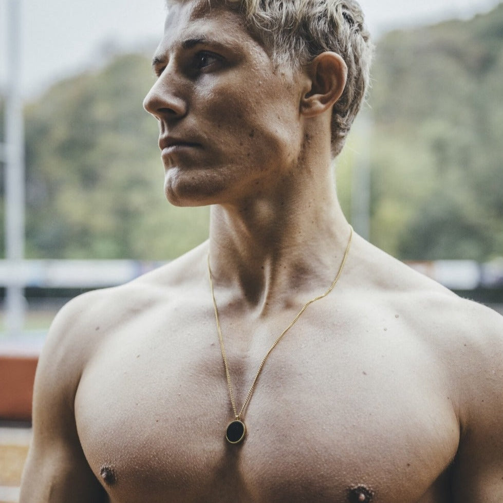 NL Black Onyx pendant - Gold-toned