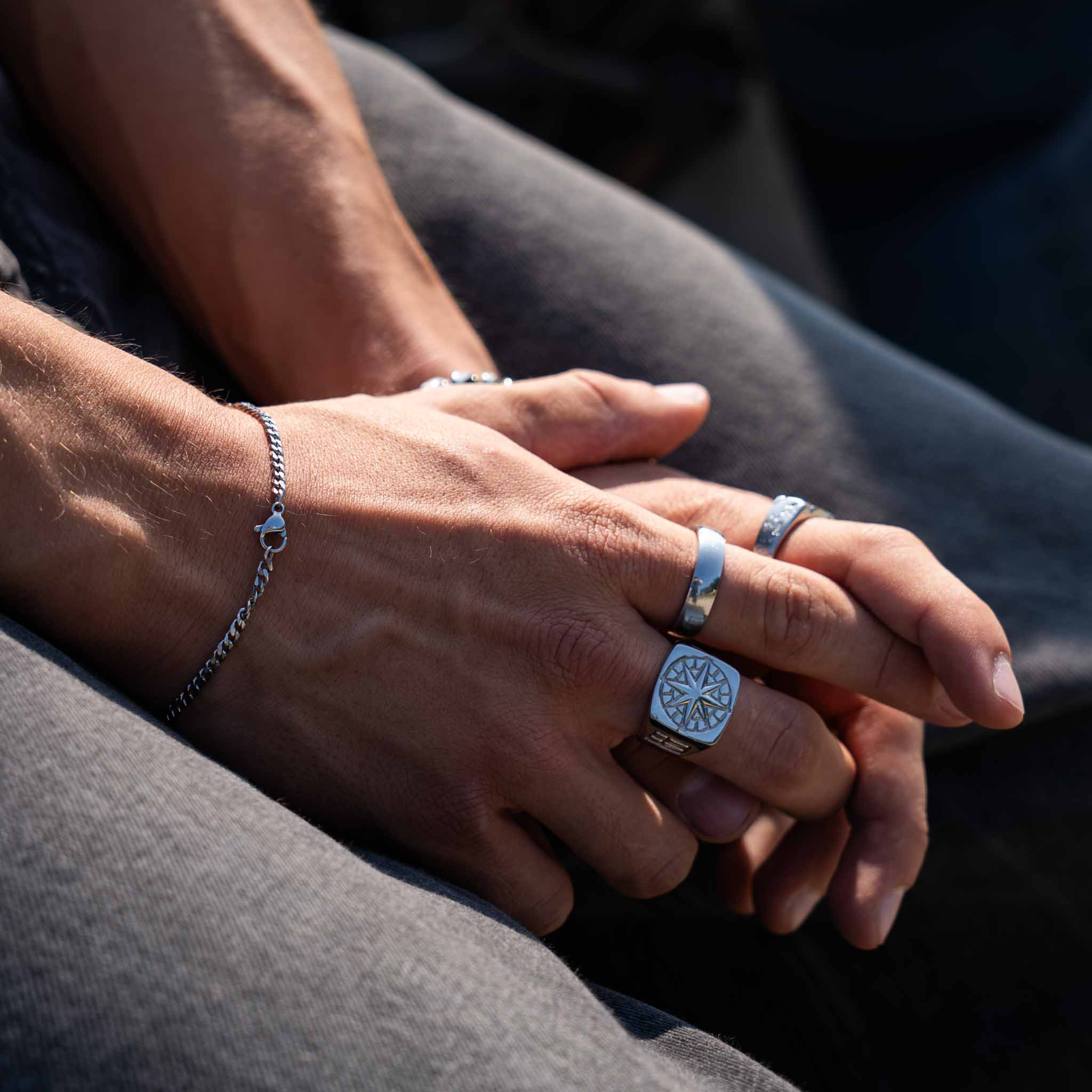 Compass Oversize Signature - Silver Tone Ring