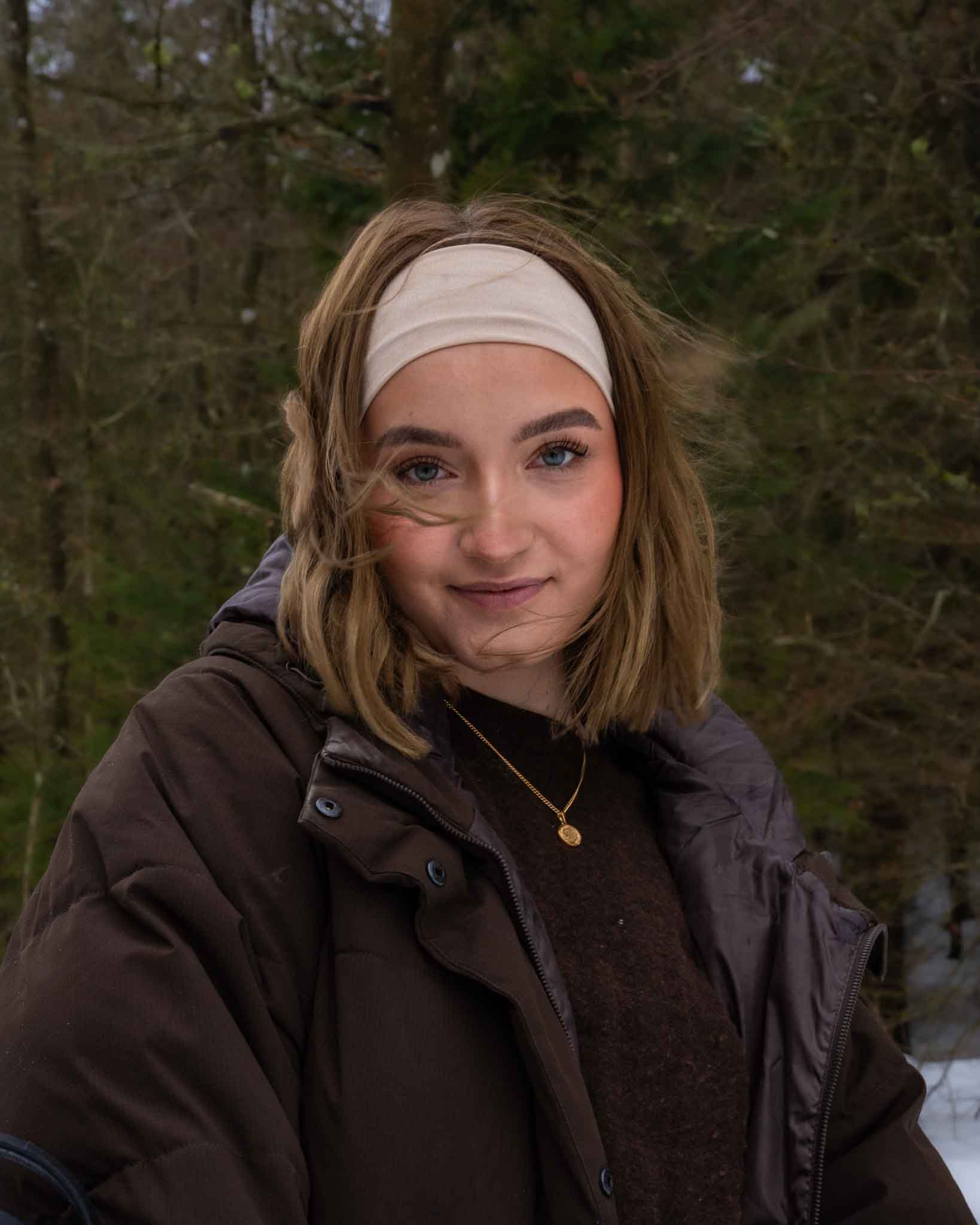 Minimal Vegvisir halskæde - Guldtonet (Kvinde)