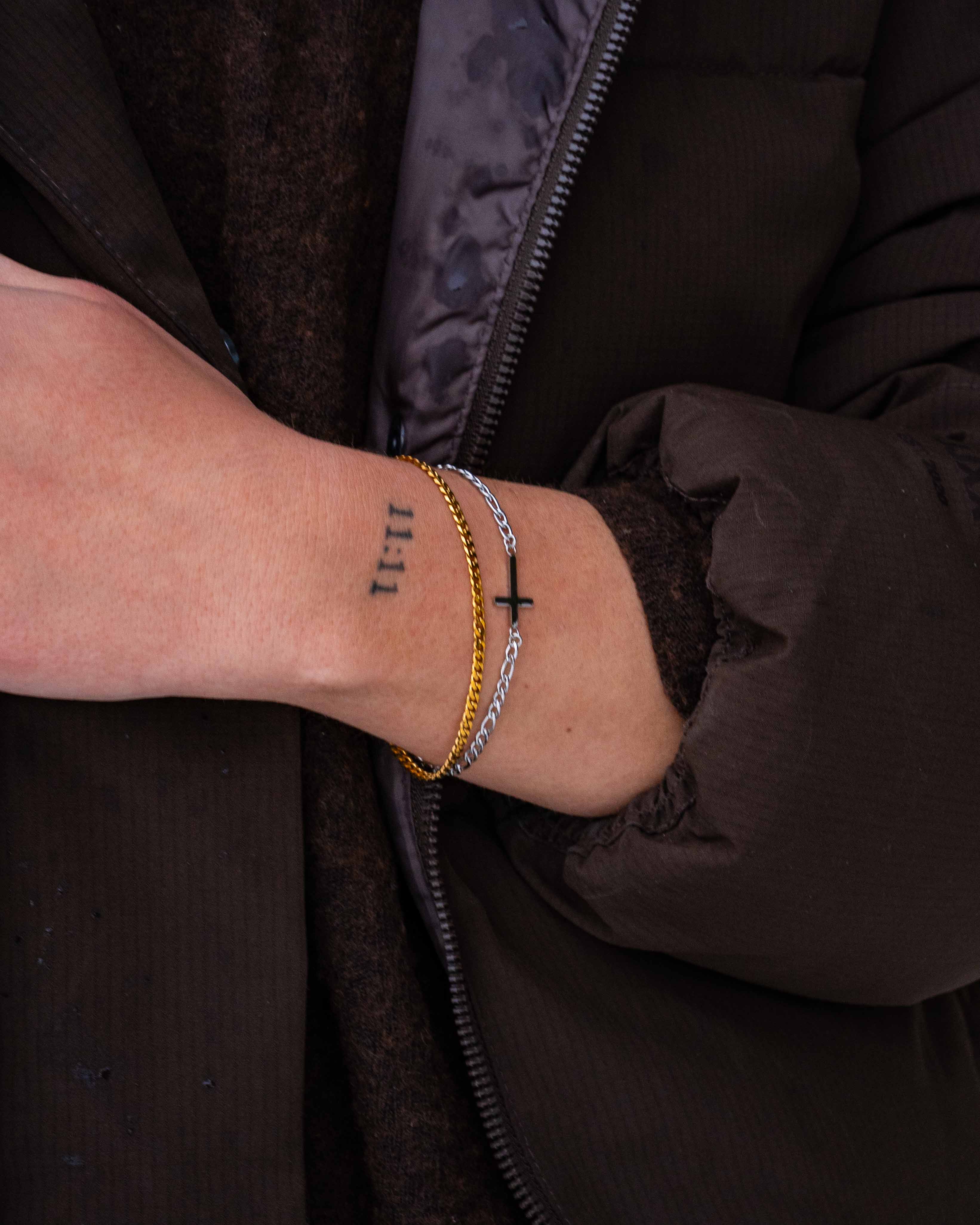 Minimal Sequence bracelet - Gold-toned