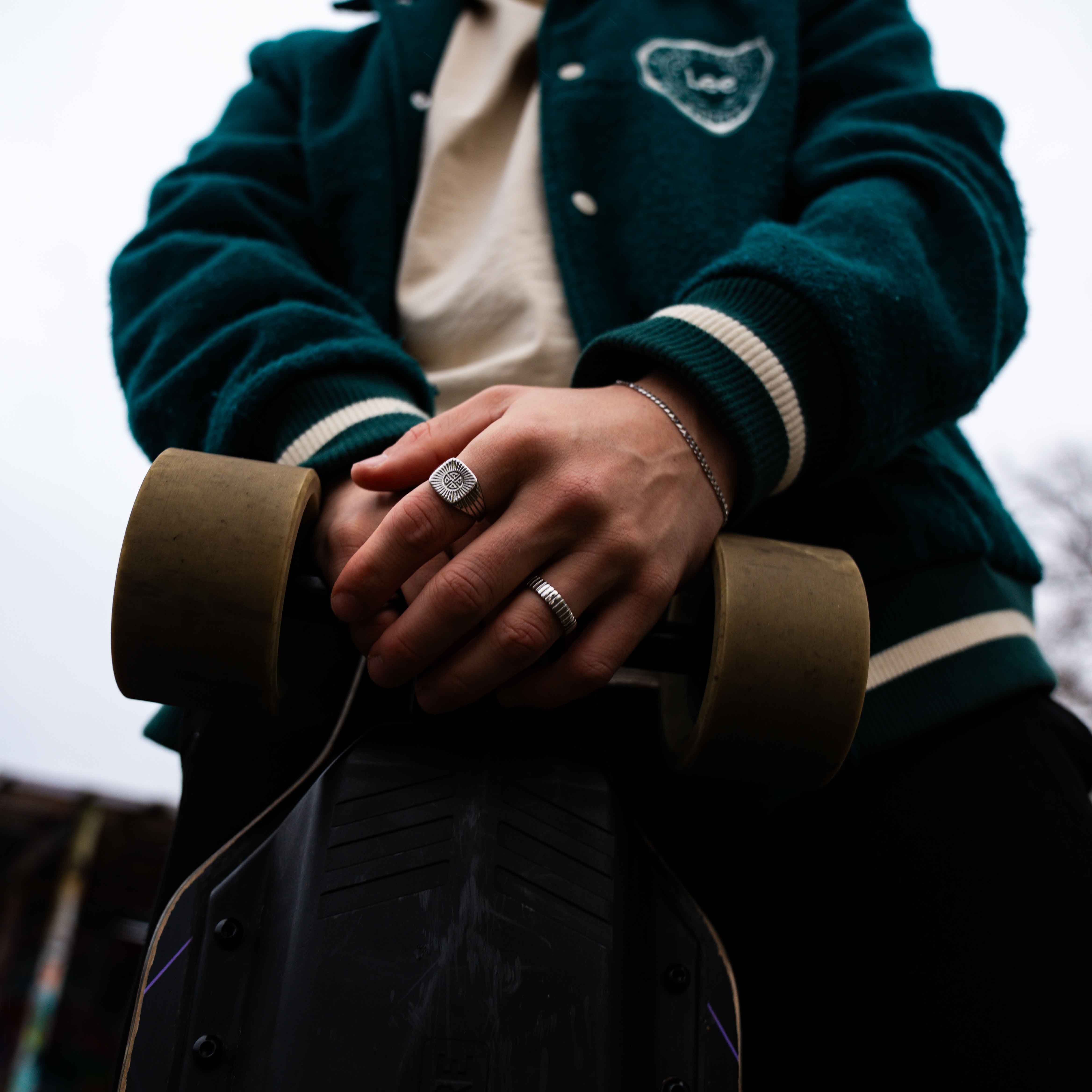 Minimal Sequence armband - Silverton