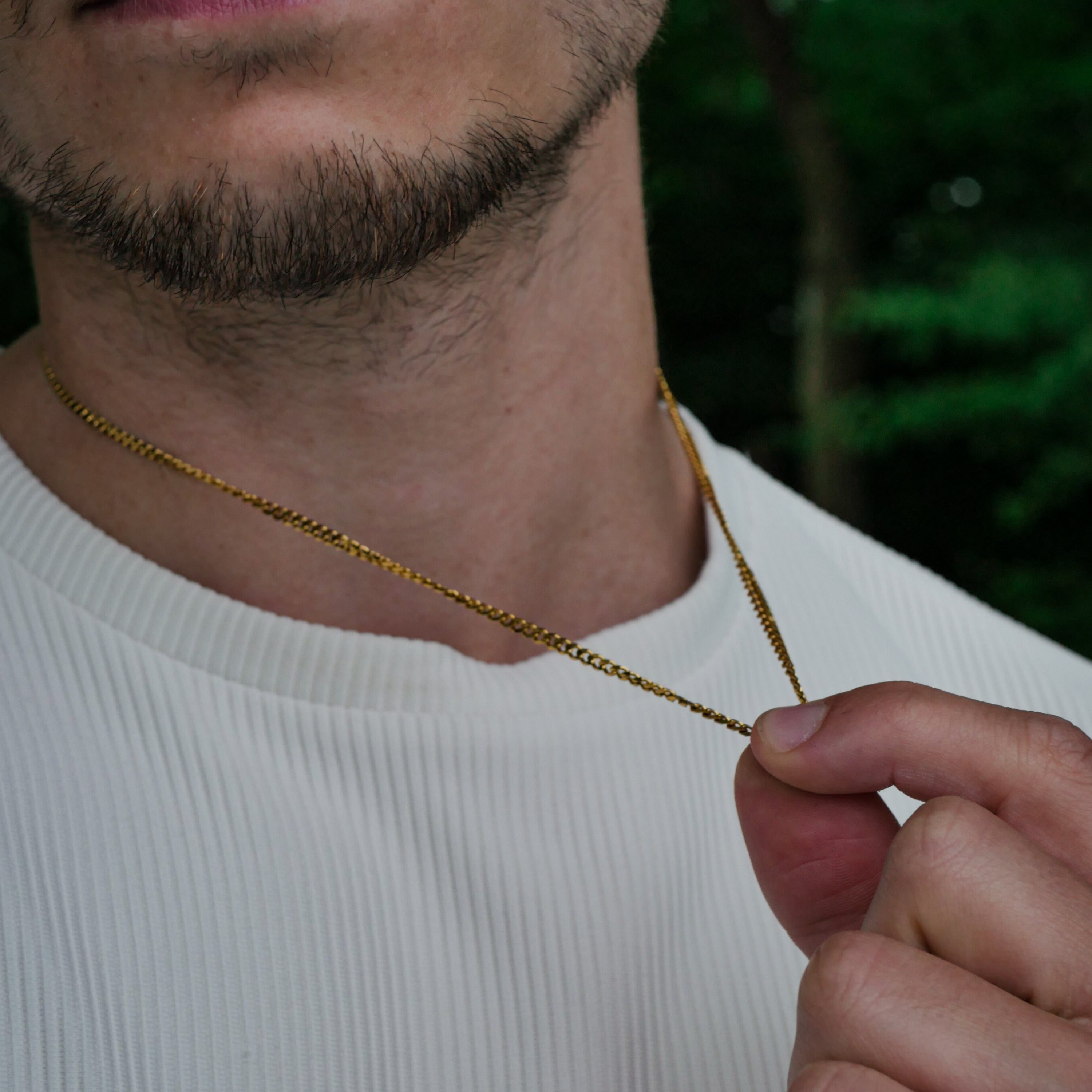 Minimal Sequence necklace - Gold-toned