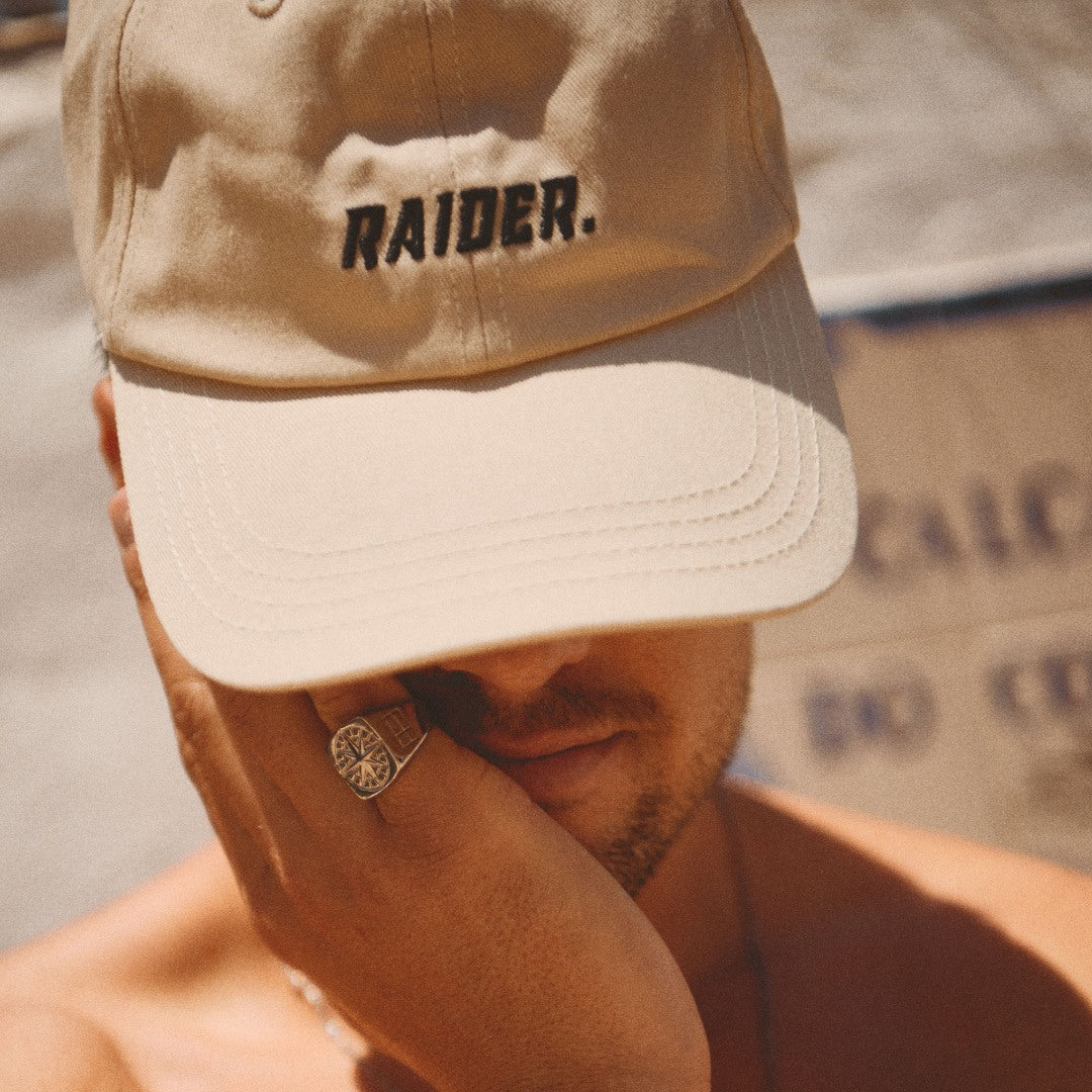 NL Raider Dad cap - Sand/black