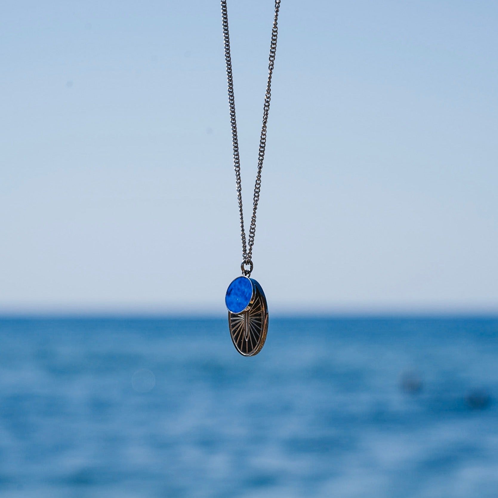 NL Gungnir/Lapis necklace - Silver-toned