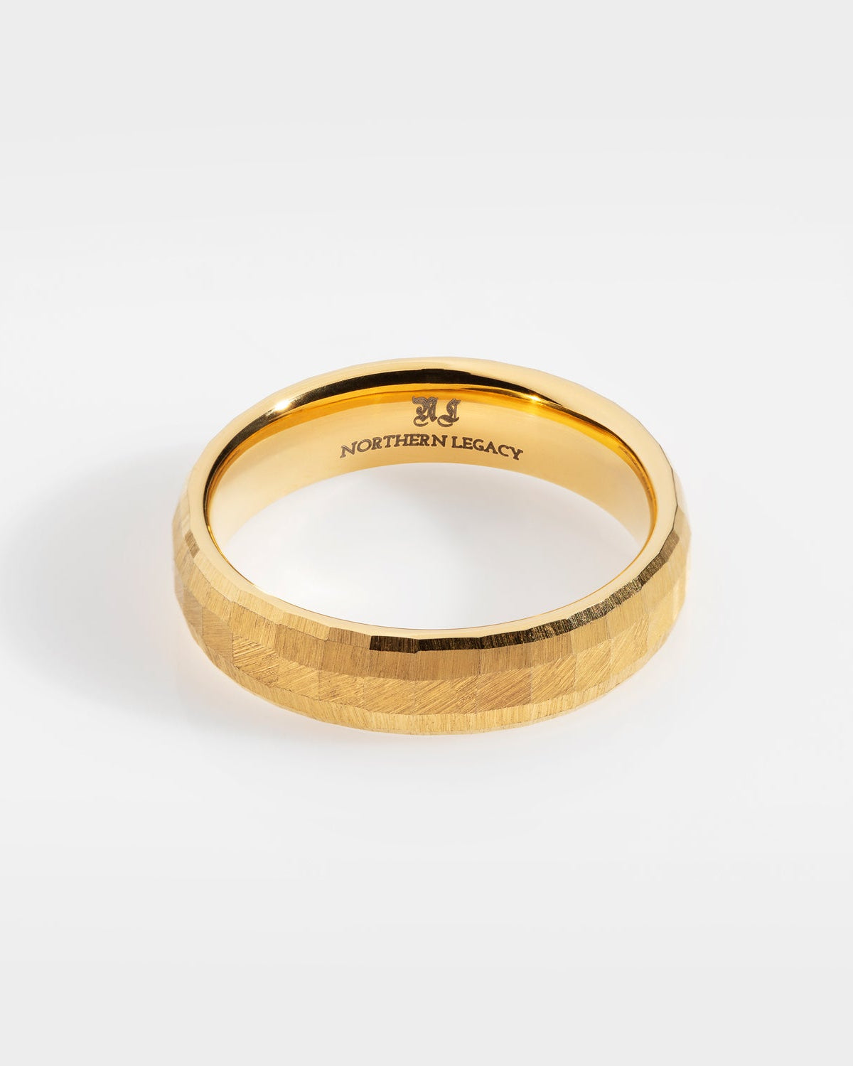 Siempre Cushion band - Gold-toned ring
